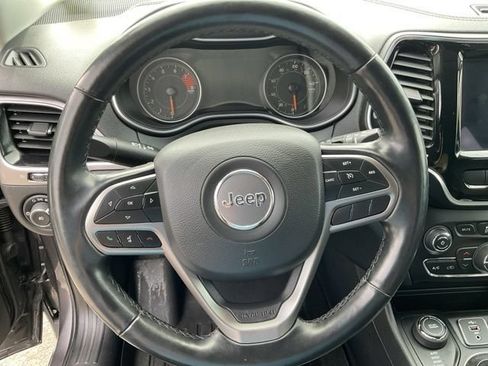 Used 2020 Jeep Cherokee Limited AWD/4WD image 35