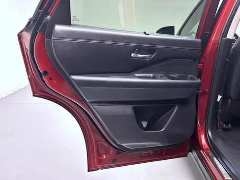 Used 2022 Nissan Pathfinder Platinum w/ Lighting Package (N93) image 22