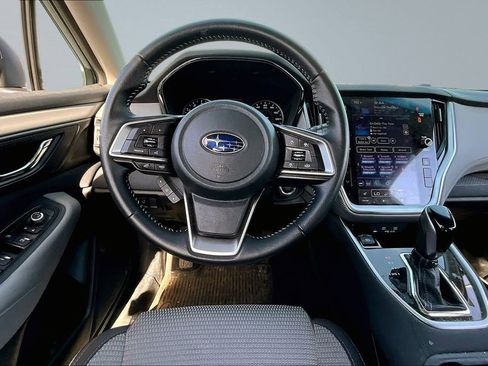 Used 2022 Subaru Outback Premium AWD/4WD image 8