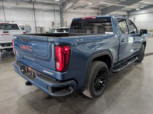 Used 2026 GMC Sierra 1500 Elevation w/ Elevation Select Package AWD/4WD image 3