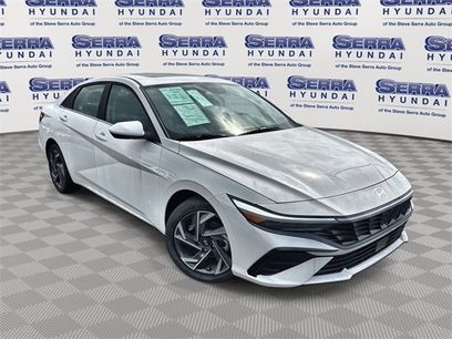 Certified 2024 Hyundai Elantra SEL w/ Convenience Package
