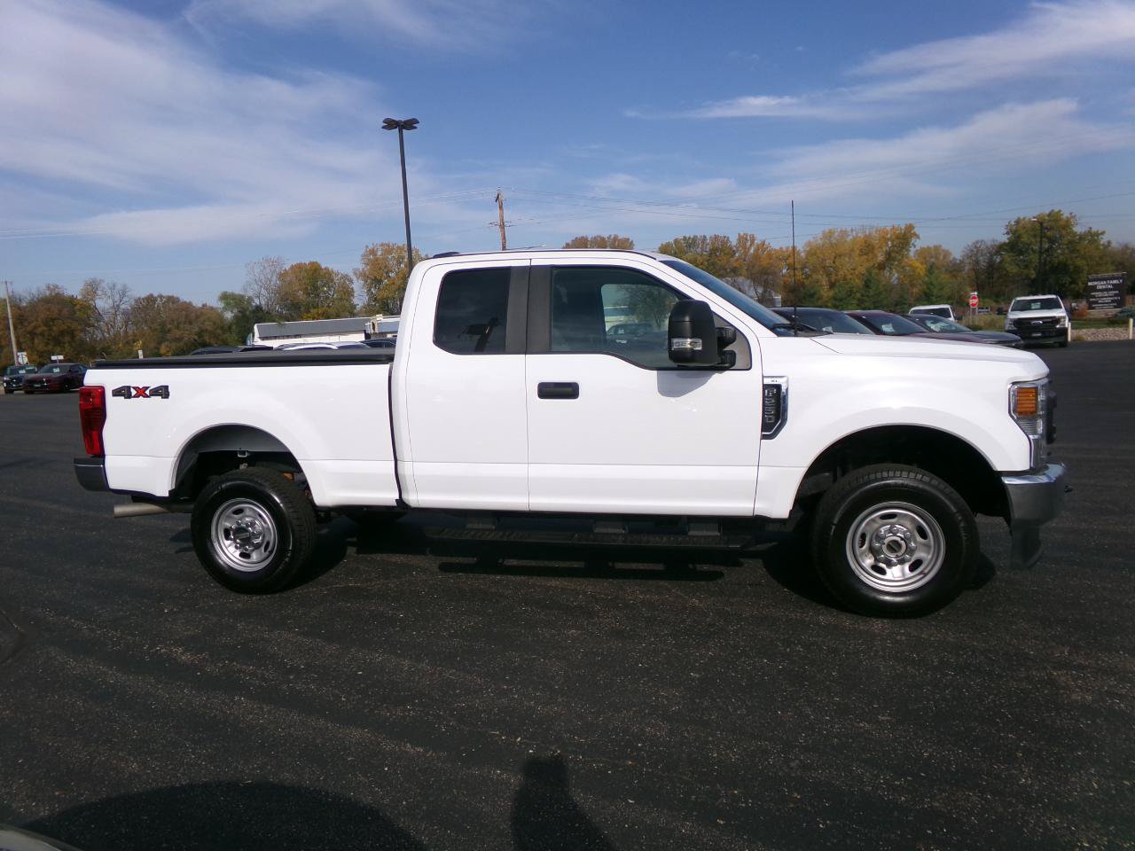 Used 2022 Ford F250 XL w/ Power Equipment Group AWD/4WD image 2