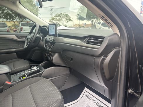Used 2023 Ford Escape Active image 25