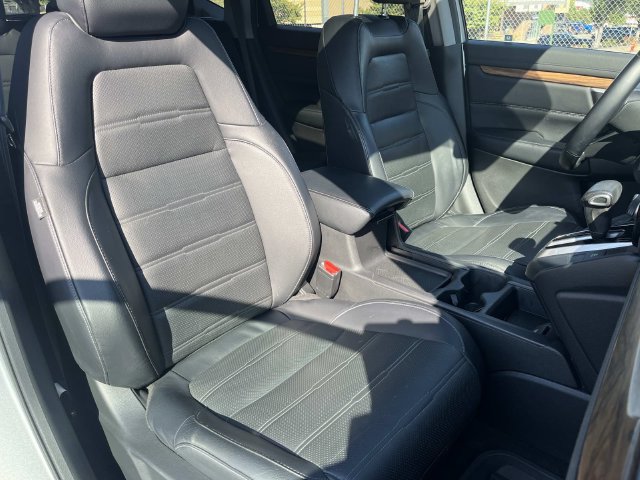 Used 2017 Honda CR-V Touring image 30