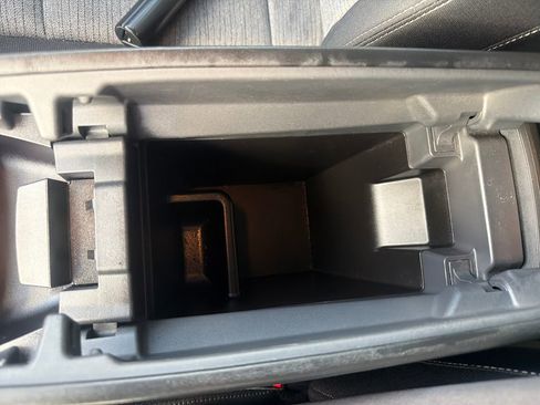 Certified 2023 Nissan Rogue SV image 38