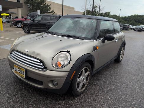 Used 2008 MINI Cooper Hardtop FWD image 1