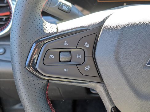 New 2026 Chevrolet Trax RS image 17