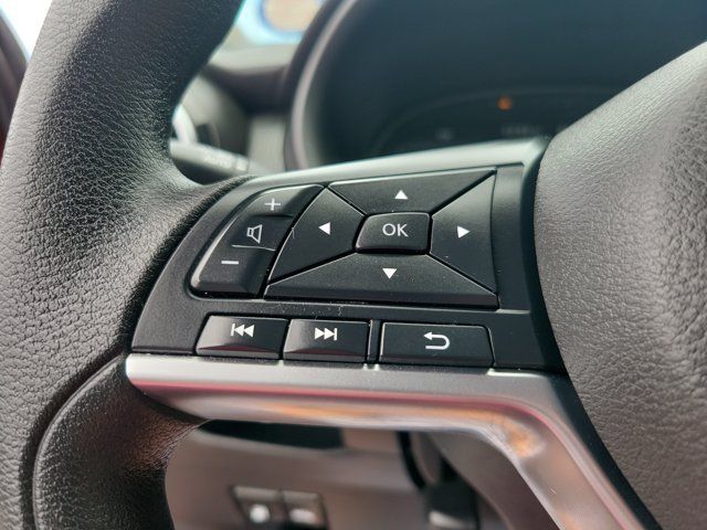 Used 2024 Nissan Kicks SV FWD image 14