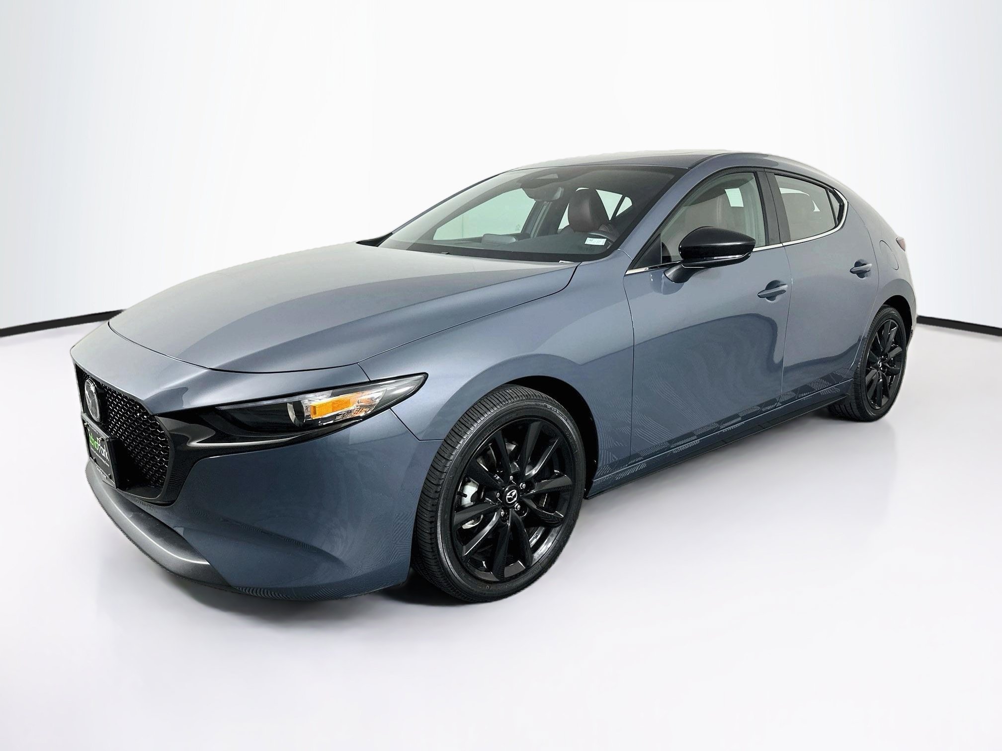 Used 2026 MAZDA MAZDA3 Carbon AWD/4WD image 3