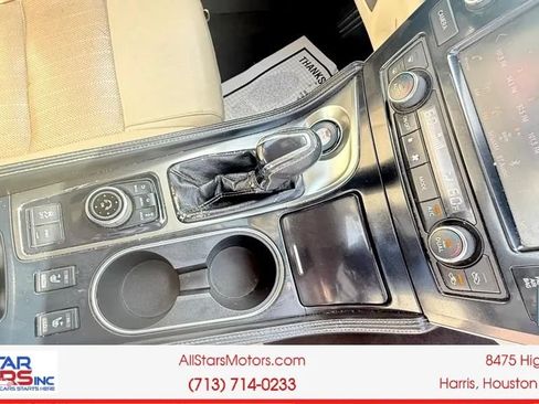 Used 2020 Nissan Maxima 3.5 SV w/ Floor Mat Group FWD image 16
