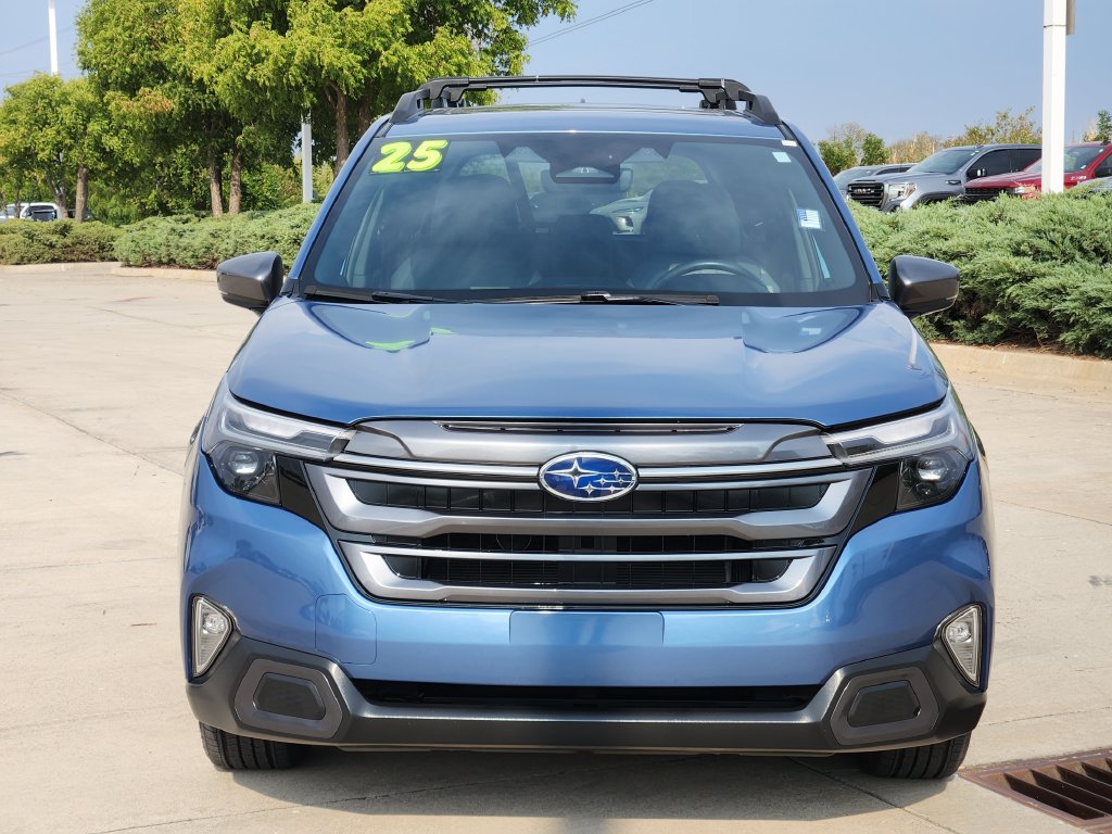 Used 2025 Subaru Forester Limited w/ Popular Package #2 AWD/4WD image 2