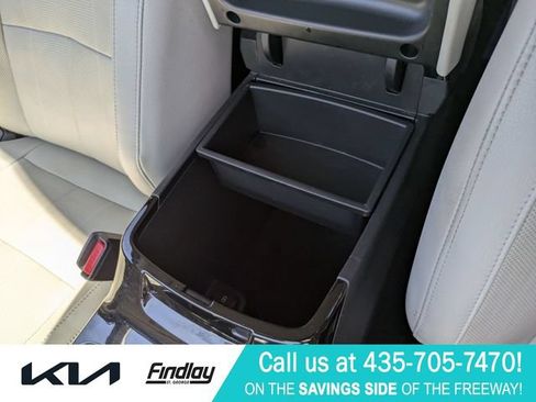 Certified 2023 Kia Telluride EX w/ EX Captain's Chair Package AWD/4WD image 27
