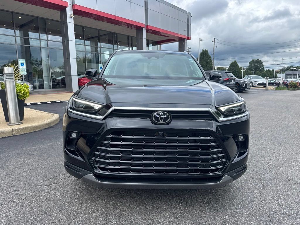 New 2026 Toyota Grand Highlander AWD image 8