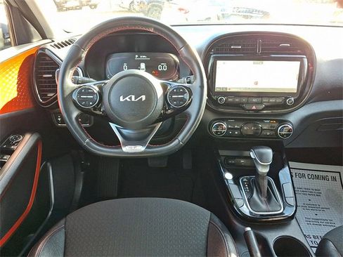 Certified 2023 Kia Soul GT-Line image 11
