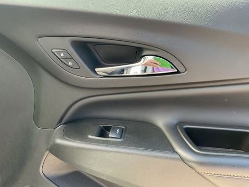 Certified 2021 Chevrolet Equinox Premier FWD image 22