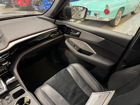 Certified 2023 Acura MDX A-Spec image 17
