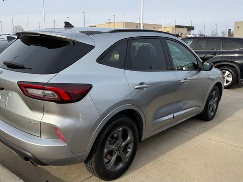 Used 2024 Ford Escape ST-Line image 5