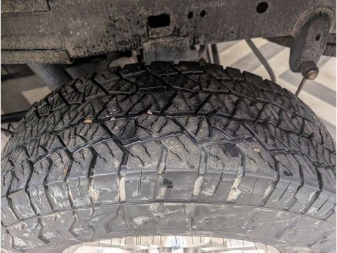 Used 2018 RAM 2500 Laramie w/ Convenience Group image 22