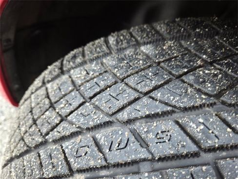 Used 2016 Volkswagen GTI SE w/ Lighting Package (SEL) image 32