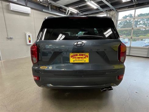 Used 2020 Hyundai Palisade SEL w/ Premium Package AWD/4WD image 4