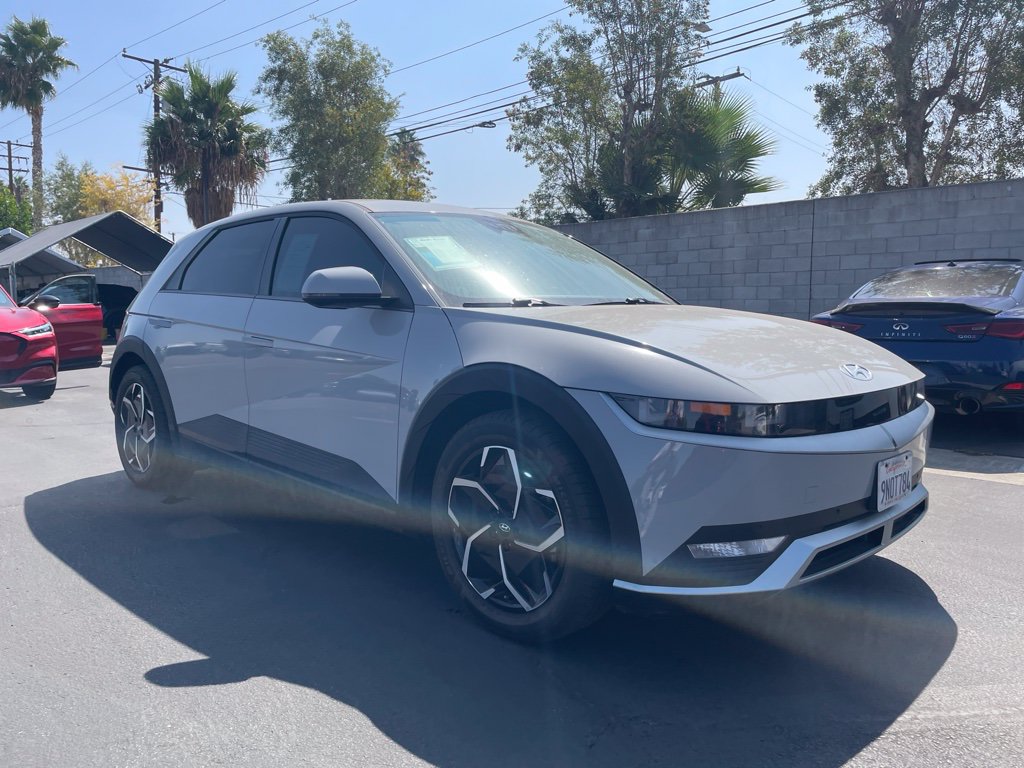 Used 2024 Hyundai Ioniq 5 SEL RWD image 1