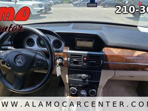 Used 2012 Mercedes-Benz GLK 350 2WD image 16