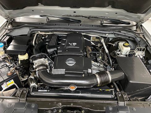 Used 2016 Nissan Frontier SV image 14