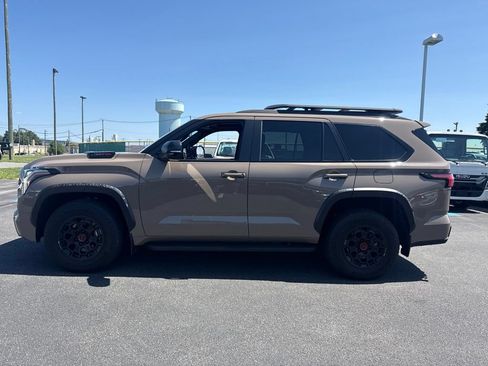 Used 2025 Toyota Sequoia TRD Pro w/ Tow Technology Package AWD/4WD image 2