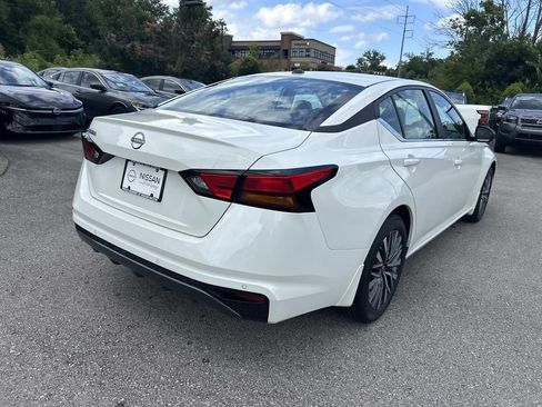 New 2026 Nissan Altima 2.5 SV FWD image 7