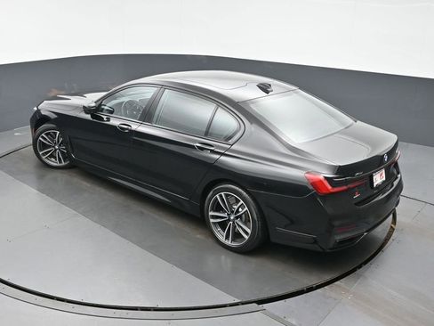 Used 2022 BMW 750i xDrive 750i xDrive w/ Executive Package image 35