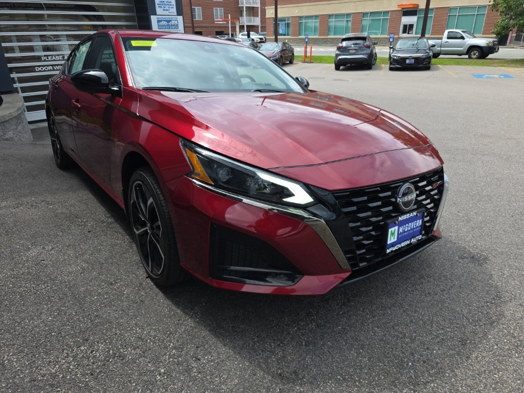 Certified 2024 Nissan Altima 2.5 SR AWD/4WD image 8