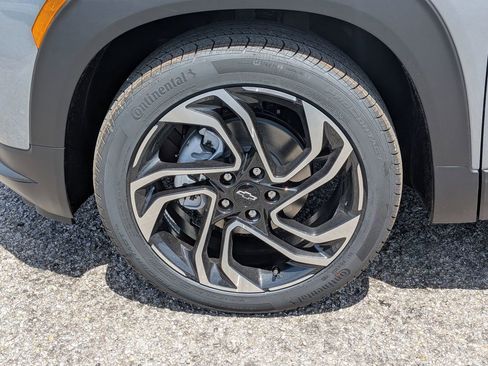 New 2026 Chevrolet TrailBlazer RS w/ Convenience Package FWD image 11