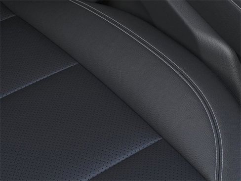 New 2026 Chevrolet Traverse LT w/ LPO, Floor Liner Package image 21