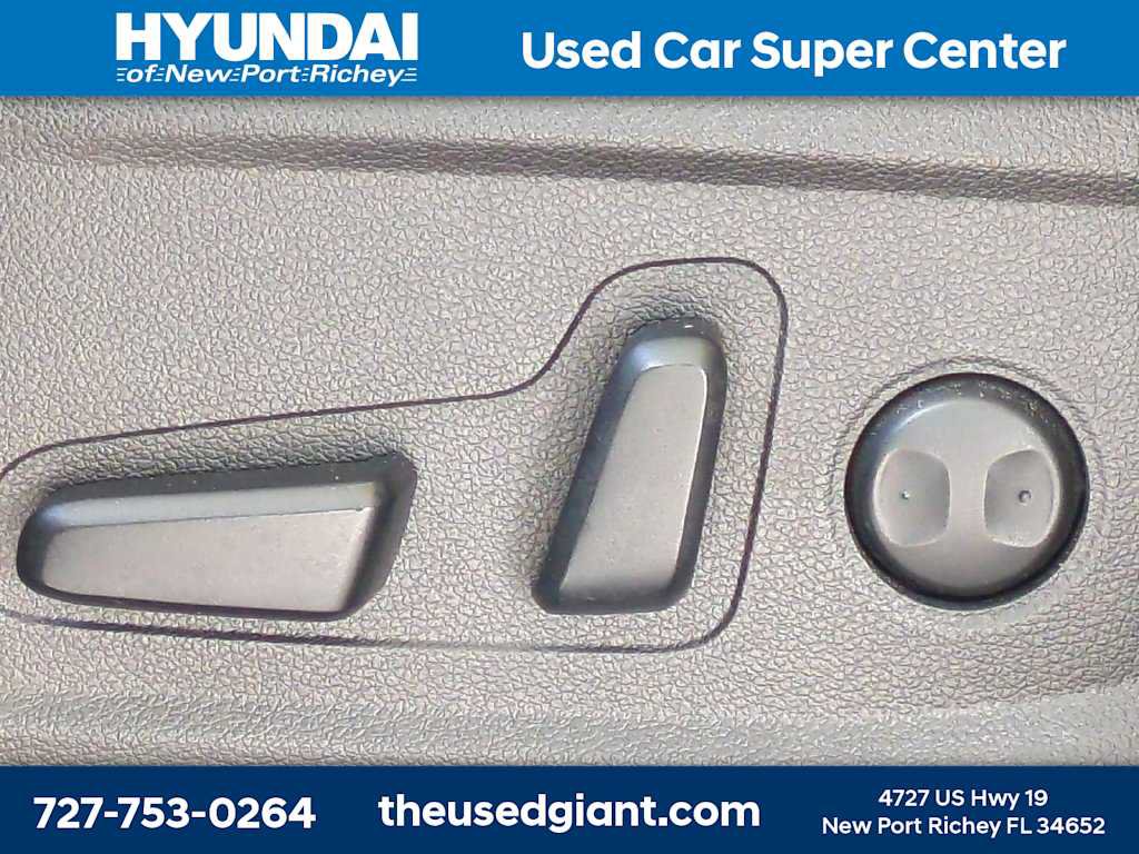 Certified 2022 Hyundai Santa Fe SEL FWD image 21