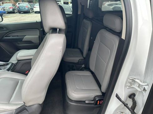 Used 2015 Chevrolet Colorado W/T RWD image 19