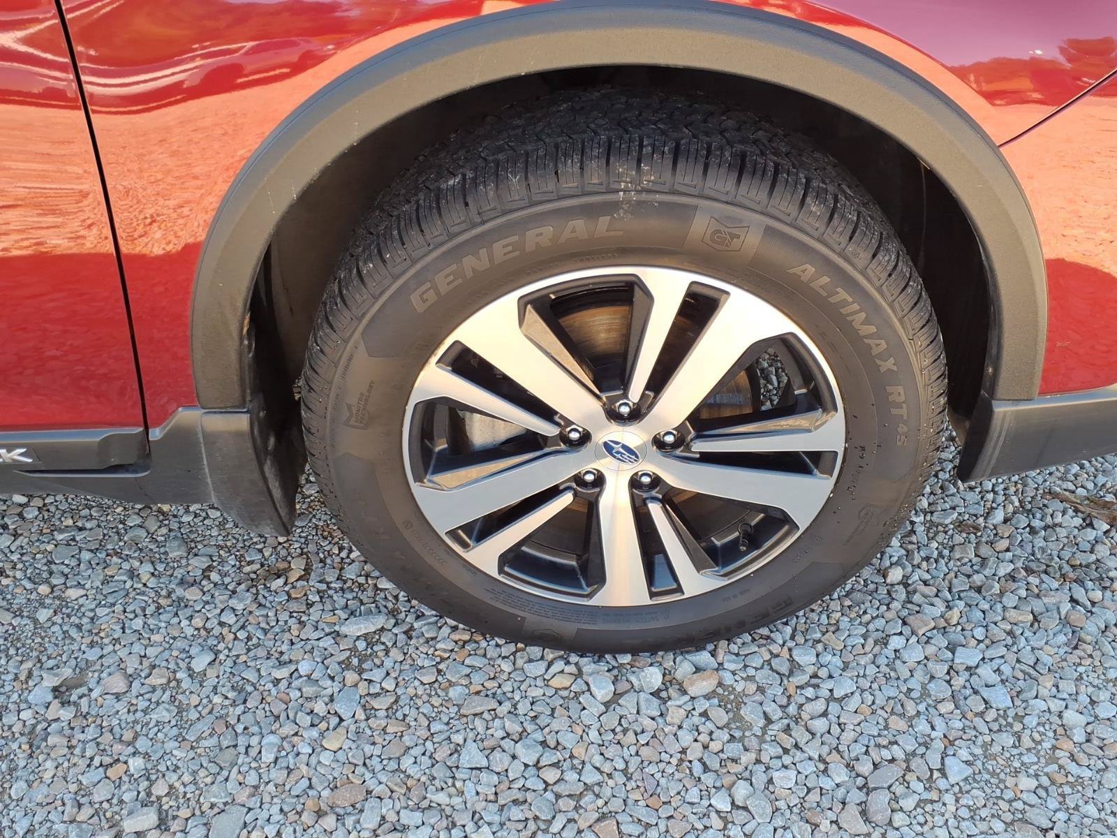 Used 2018 Subaru Outback 2.5i Limited AWD/4WD image 12