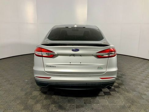 Used 2019 Ford Fusion SEL FWD image 17