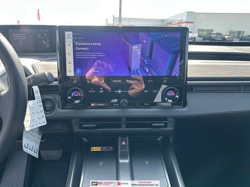 New 2026 Toyota C-HR image 15