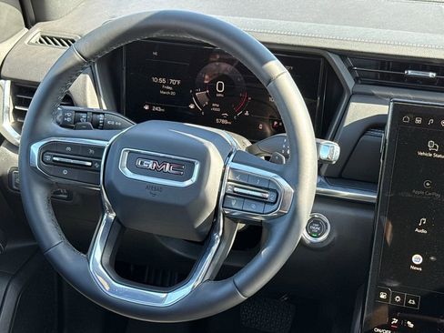 Used 2026 GMC Terrain Elevation w/ Black Edition image 13