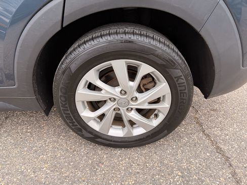 Used 2020 Hyundai Tucson SE w/ Cargo Package image 12