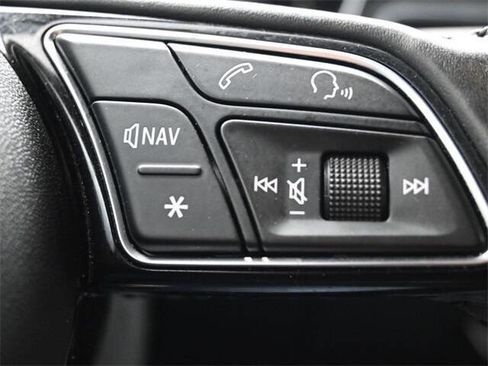 Used 2018 Audi A4 2.0T Ultra Premium w/ Convenience Package image 10