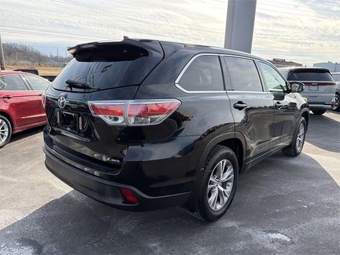 Used 2016 Toyota Highlander Plus image 4