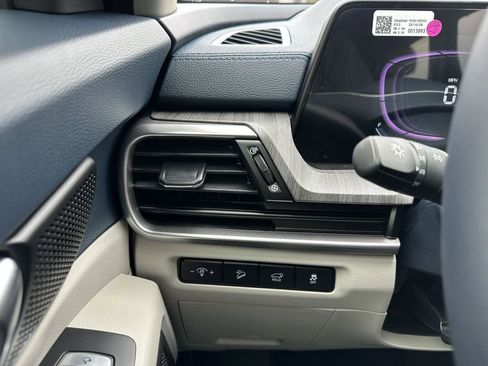 New 2025 Kia Telluride EX image 28