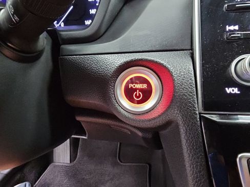 Used 2019 Honda Insight Touring image 23