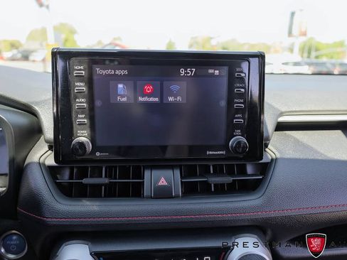 Used 2022 Toyota RAV4 SE w/ Weather & Moonroof Package AWD/4WD image 30