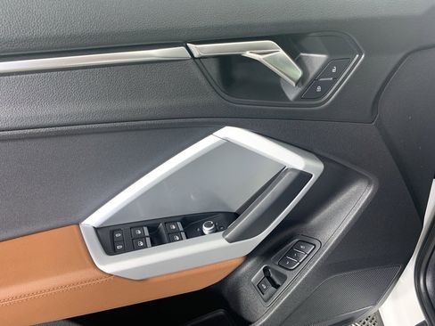 Used 2022 Audi Q3 2.0T Premium image 15