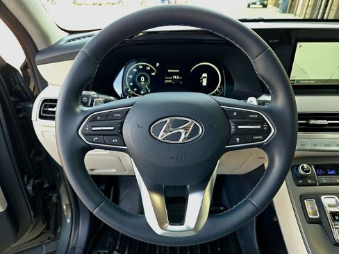 Used 2022 Hyundai Palisade Limited image 10