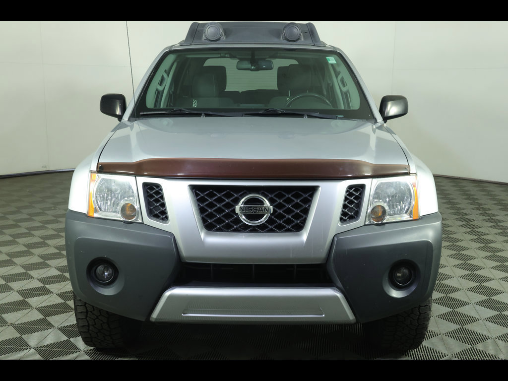 Used 2015 Nissan Xterra PRO-4X AWD/4WD image 9