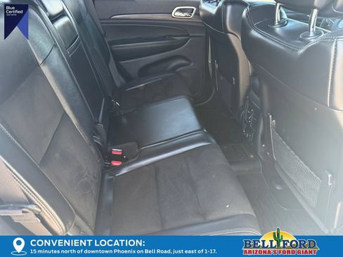 Used 2019 Jeep Grand Cherokee Altitude AWD/4WD image 11
