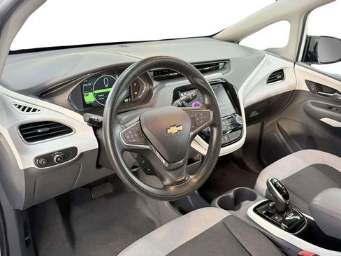 Used 2021 Chevrolet Bolt LT image 9